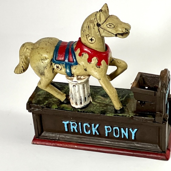 VINTAGE TRICK PONY CAST IRON MECHANICAL BANK - Picture 2 of 13